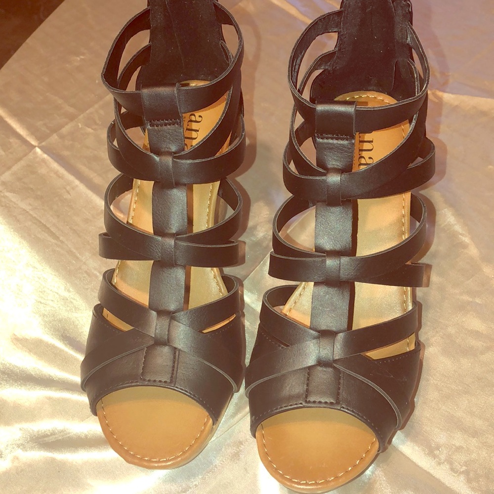 Black Summer Wedges (brand NEW) size 9 (Heels) ANA